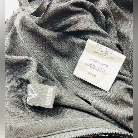 WINDSOR PROM PARTY GOWN DRESS SIZE SMALL - Picture 7 of 11